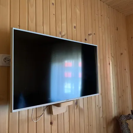 ホテル Novoe Shale ヤブルニツァ