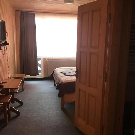 Novoe Shale ホテル *