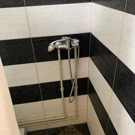 Novoe Shale 酒店 亚布卢尼齐亚