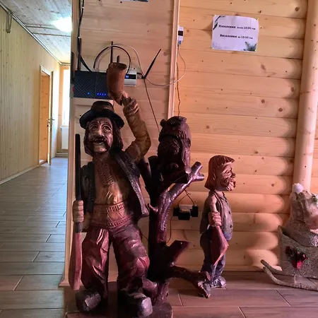 酒店 Novoe Shale 亚布卢尼齐亚