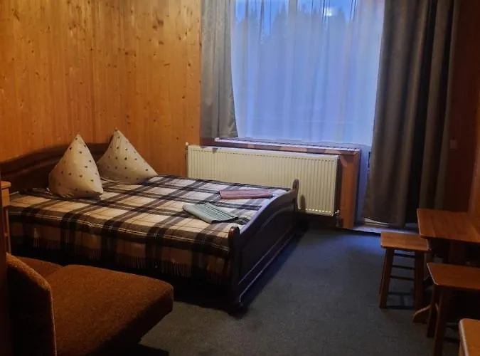 Hotel Novoe Shale